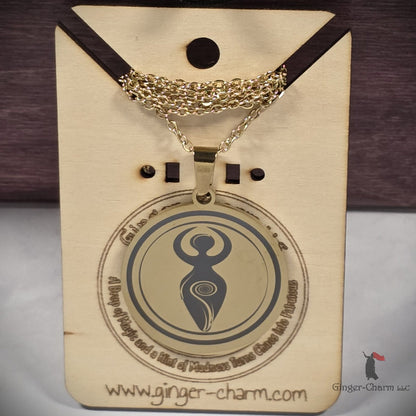 Necklace - Gold - Stainless Steel 30mm Round - Spiral Goddess